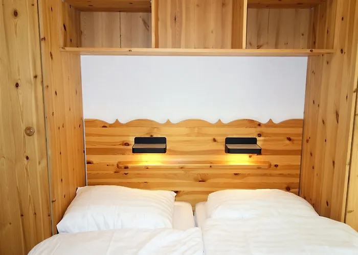 Charming With Balcony * 南达