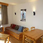 Charming With Balcony Apartment Nendaz