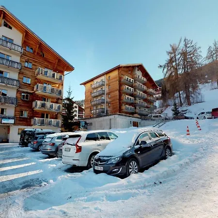 Charming With Balcony *