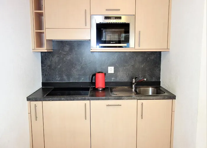 アパート Charming With Balcony *