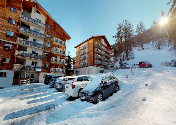 Charming With Balcony ナンダ