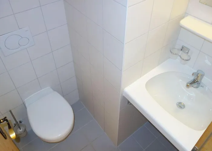 Charming With Balcony アパート *